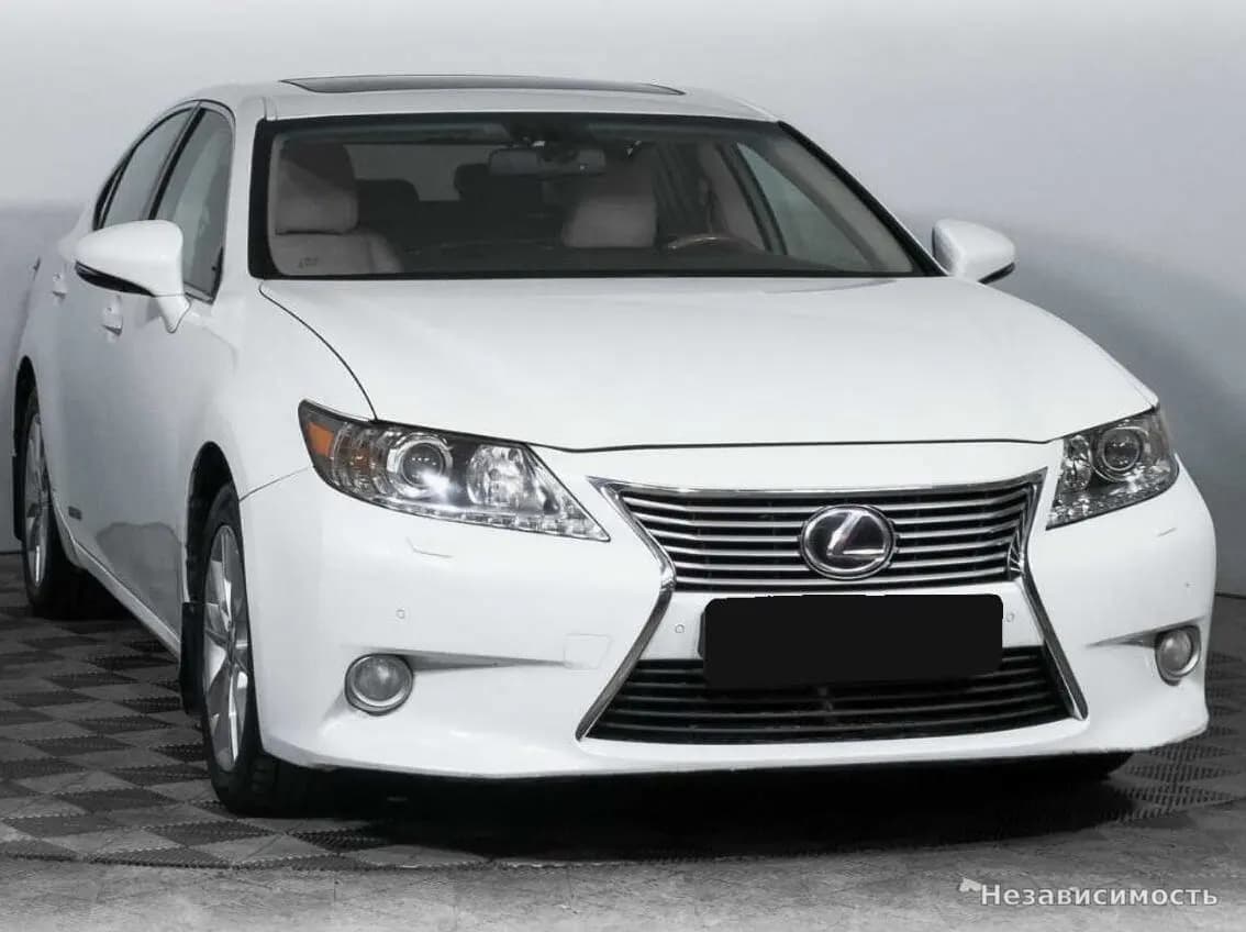 Lexus ES 2013 с пробегом — фото 3