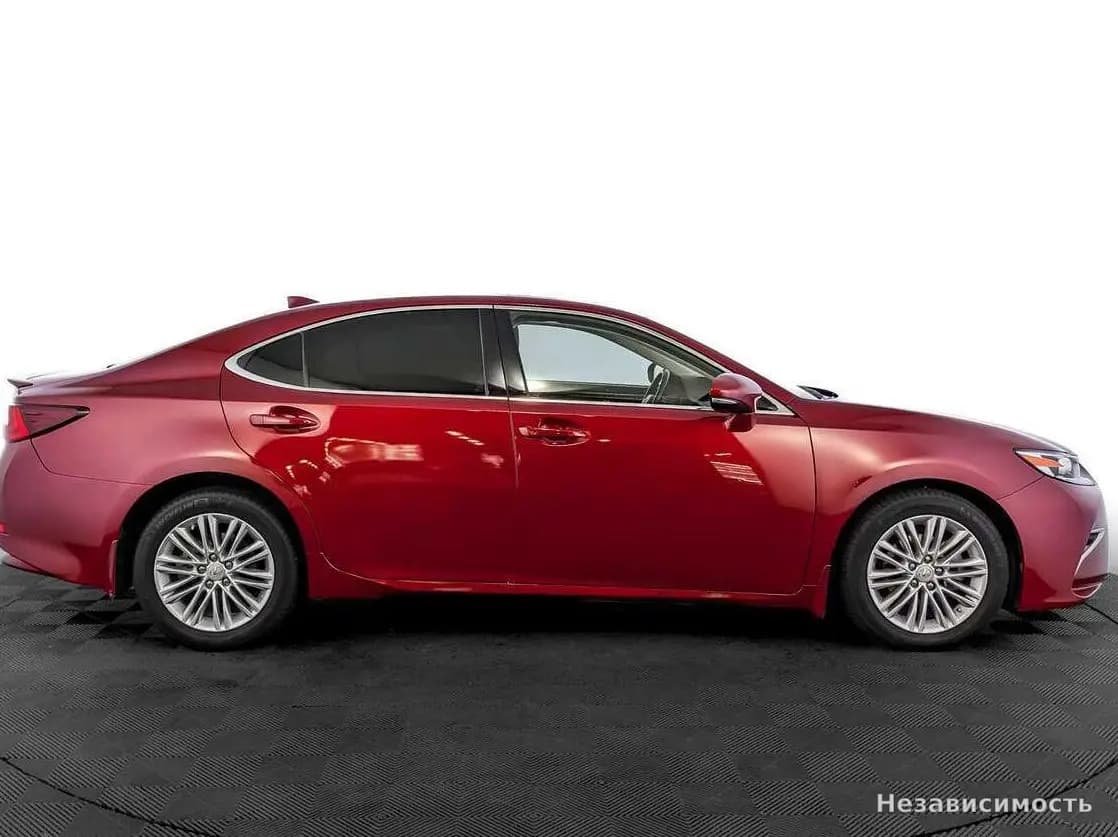Lexus ES 2017 с пробегом — фото 4