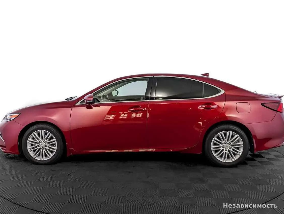 Lexus ES 2017 с пробегом — фото 8