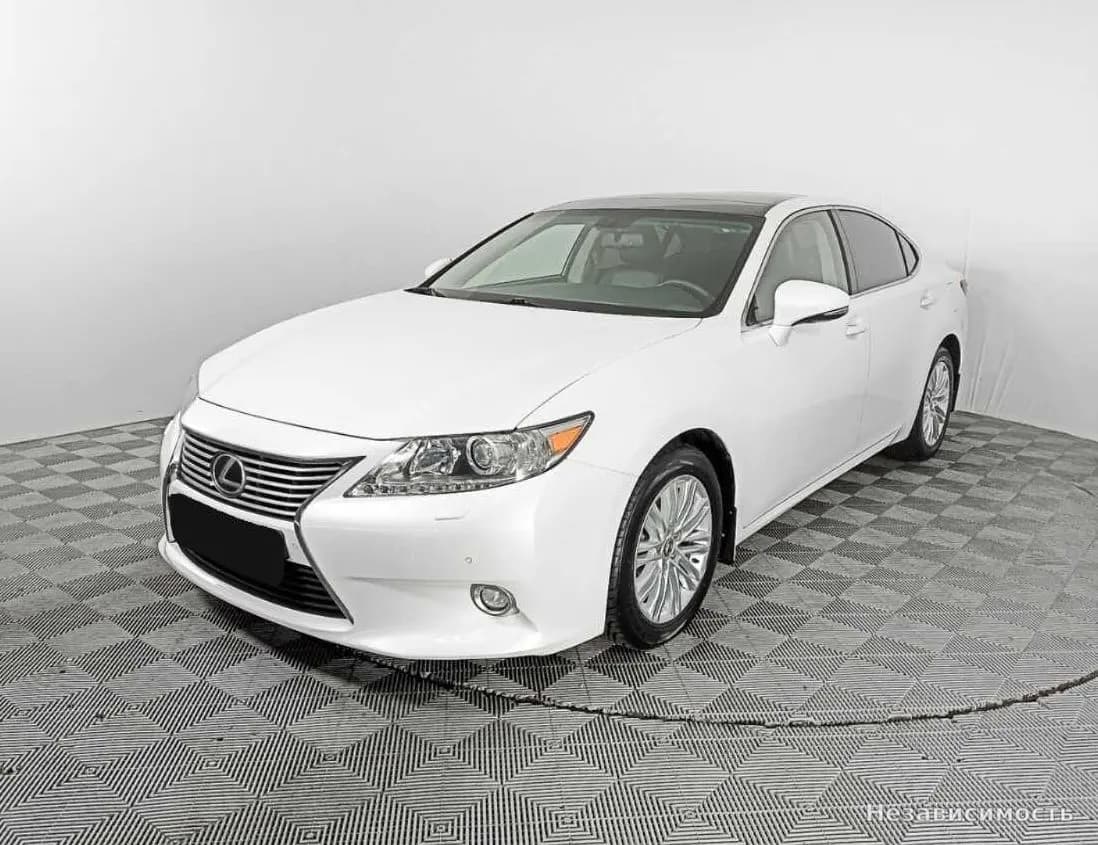 Lexus ES, 2015 с пробегом