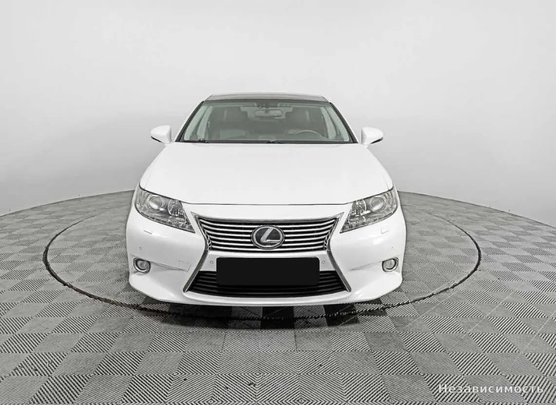 Lexus ES 2015 с пробегом — фото 2