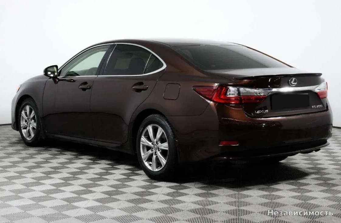 Lexus ES 2016 с пробегом — фото 7