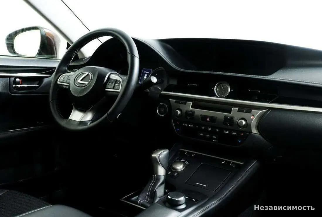 Lexus ES 2016 с пробегом — фото 9