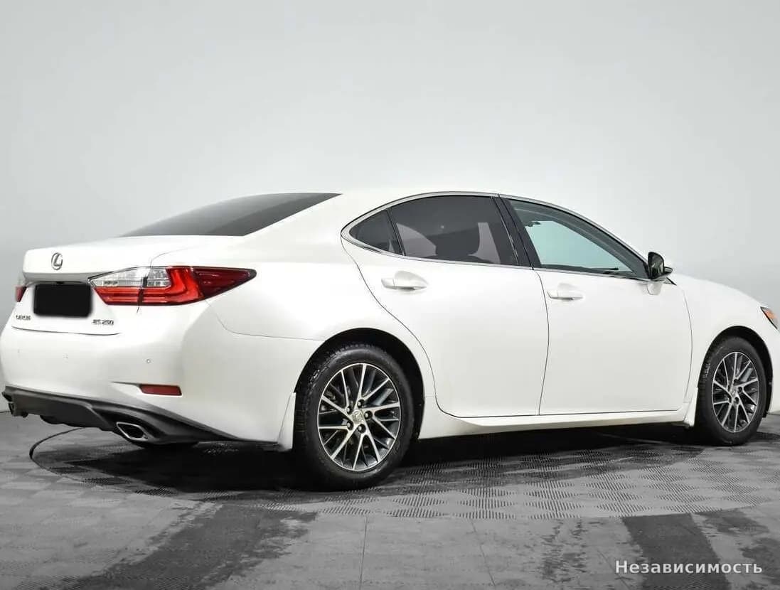 Lexus ES 2015 с пробегом — фото 4