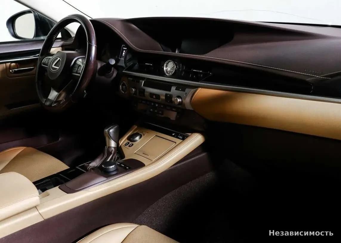 Lexus ES 2017 с пробегом — фото 6