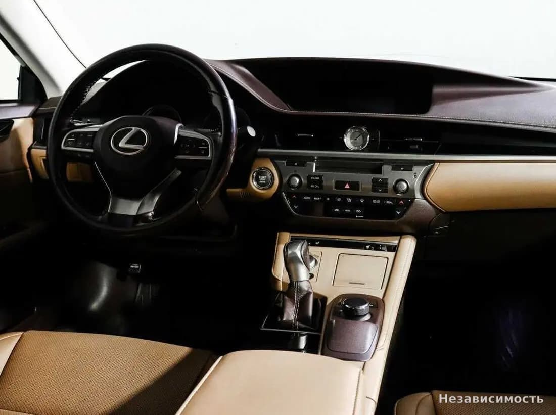 Lexus ES 2017 с пробегом — фото 8
