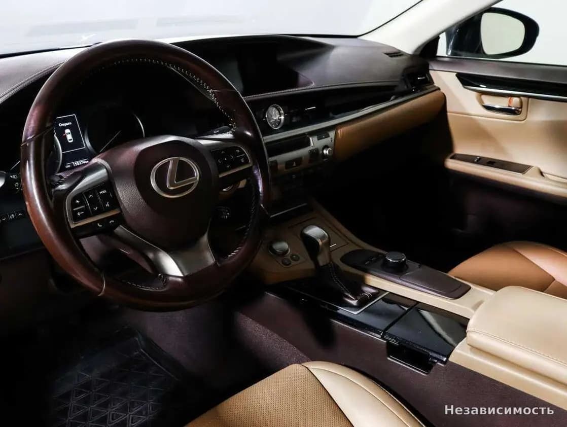 Lexus ES 2017 с пробегом — фото 10