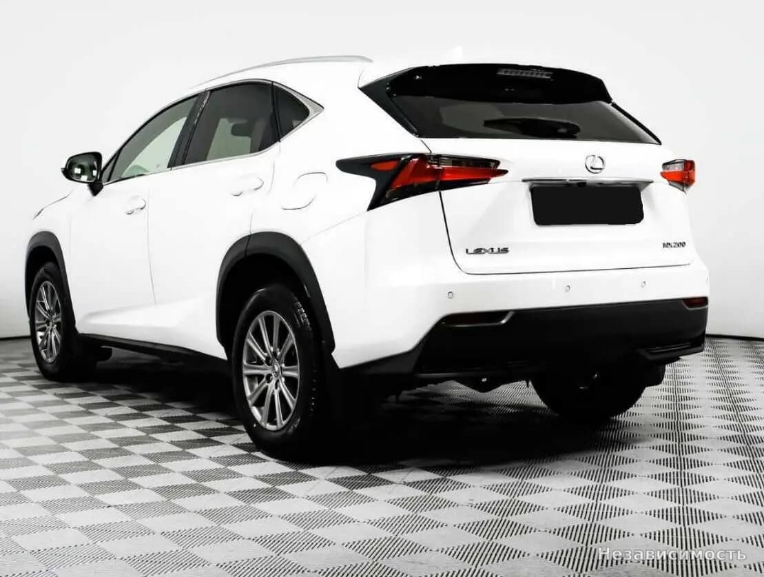 Lexus NX 2015 с пробегом — фото 7