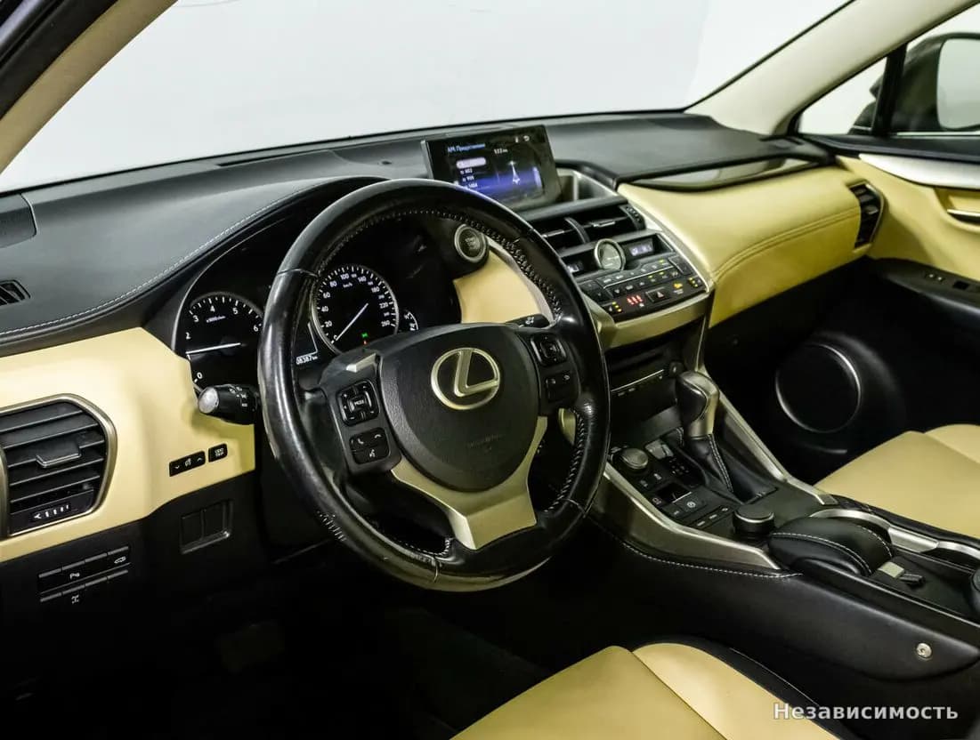 Lexus NX 2015 с пробегом — фото 8