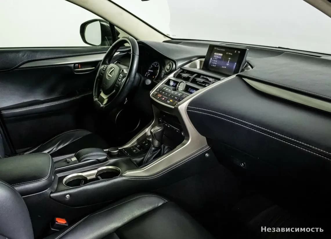 Lexus NX 2014 с пробегом — фото 7