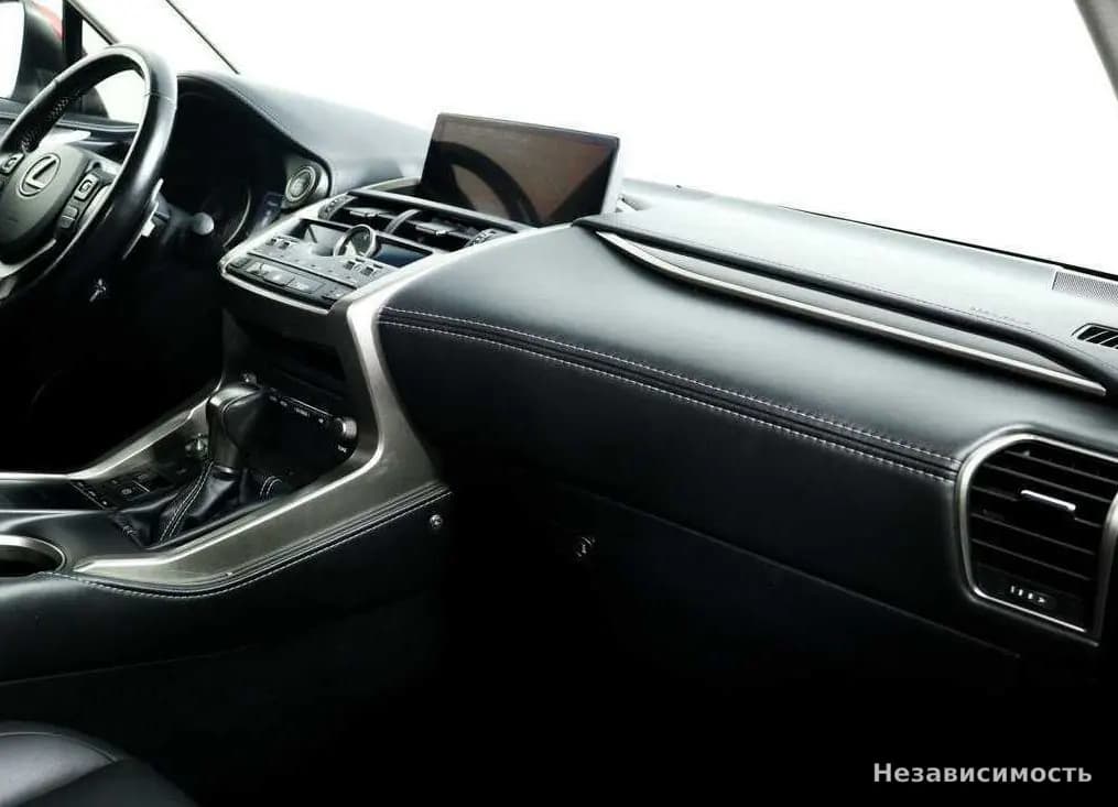 Lexus NX 2018 с пробегом — фото 9