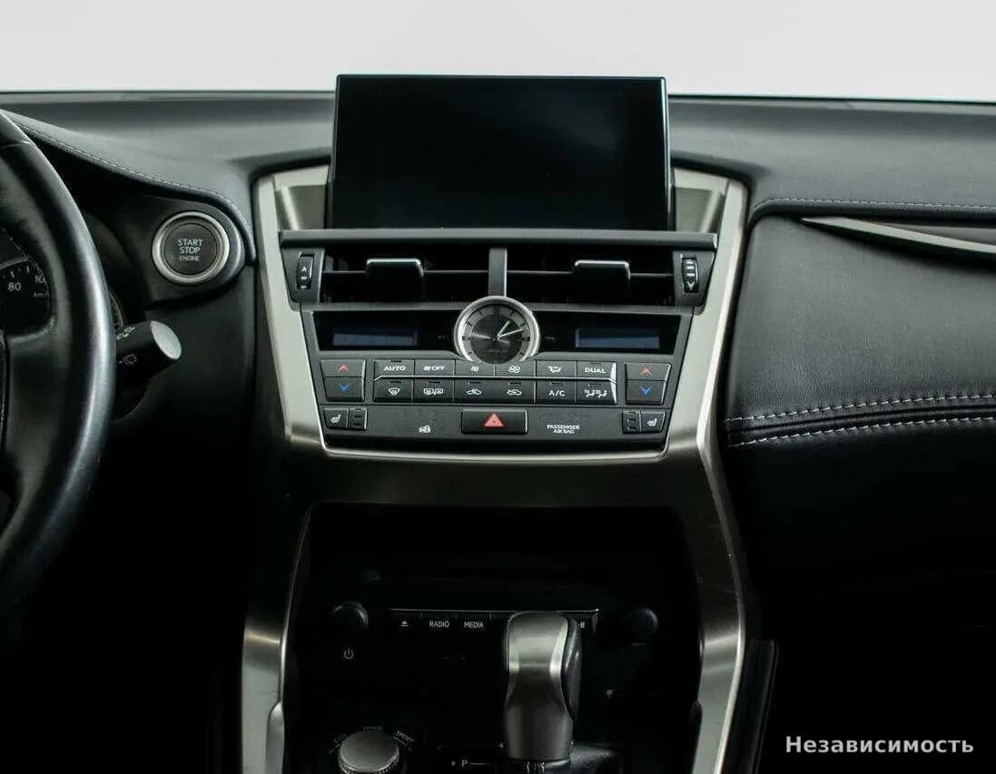 Lexus NX 2016 с пробегом — фото 9