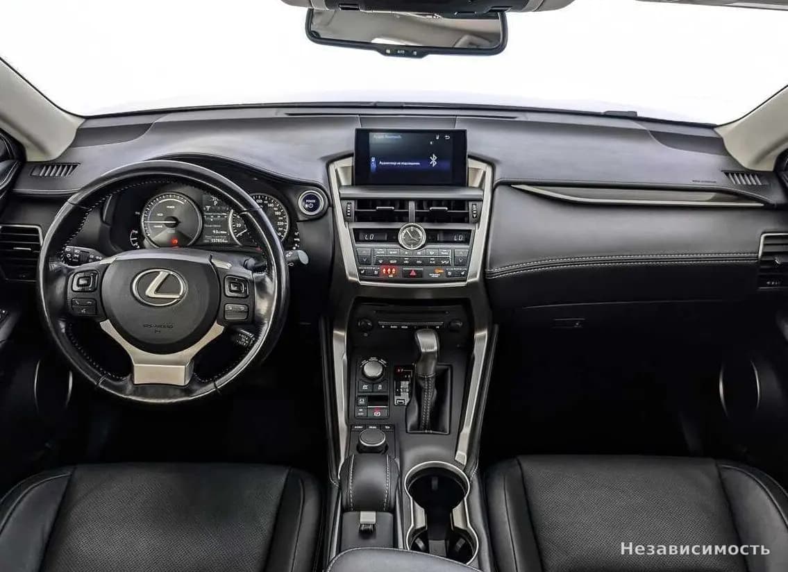 Lexus NX 2015 с пробегом — фото 10