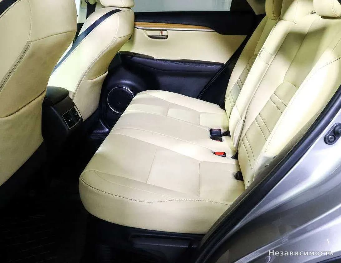 Lexus NX 2016 с пробегом — фото 7