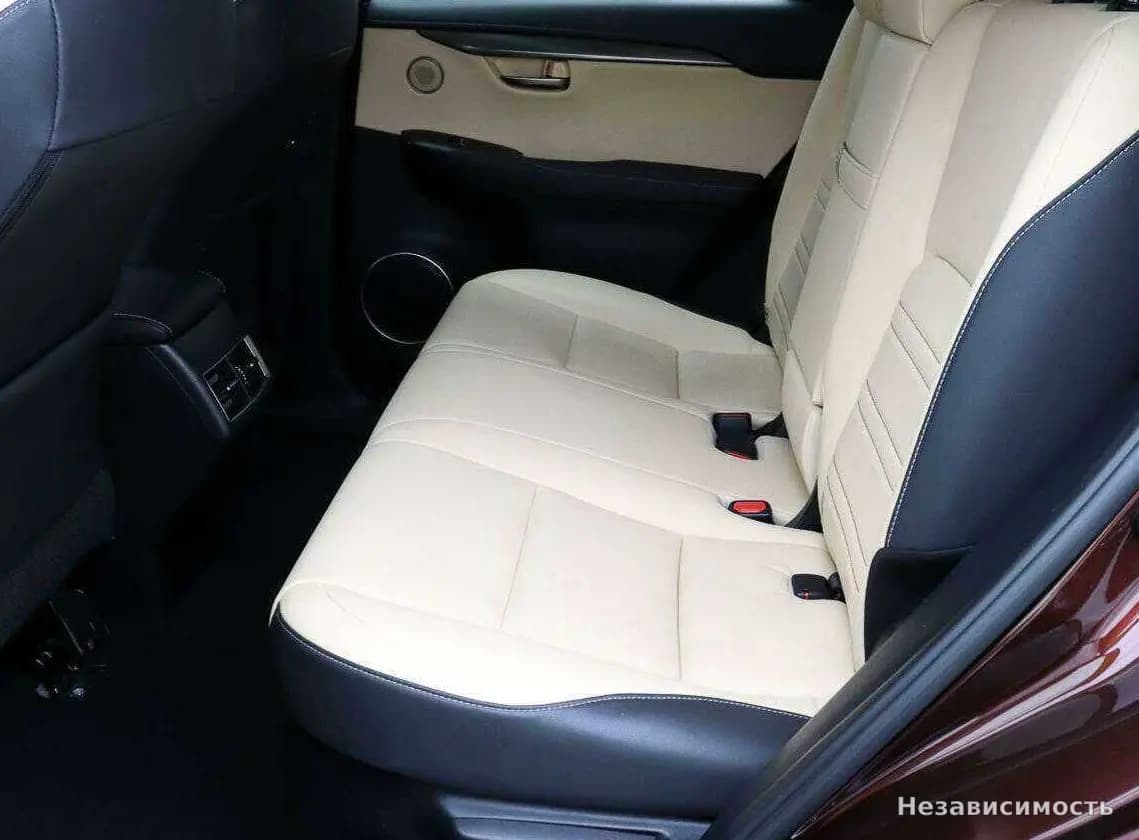 Lexus NX 2017 с пробегом — фото 8
