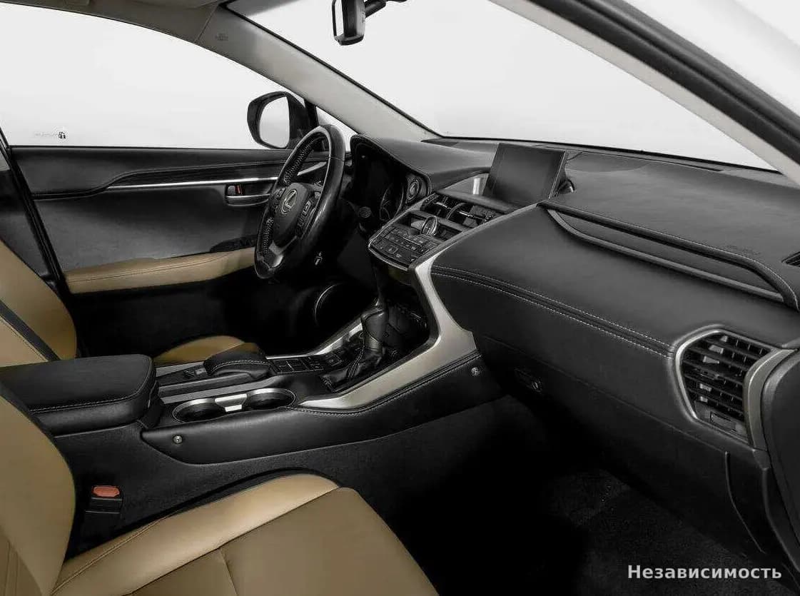 Lexus NX 2015 с пробегом — фото 9