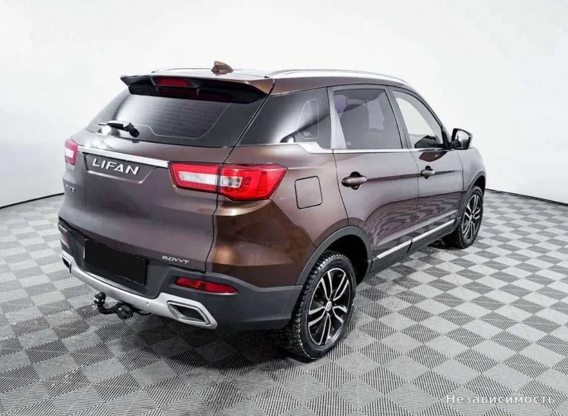 Lifan X70 2018 с пробегом — фото 4
