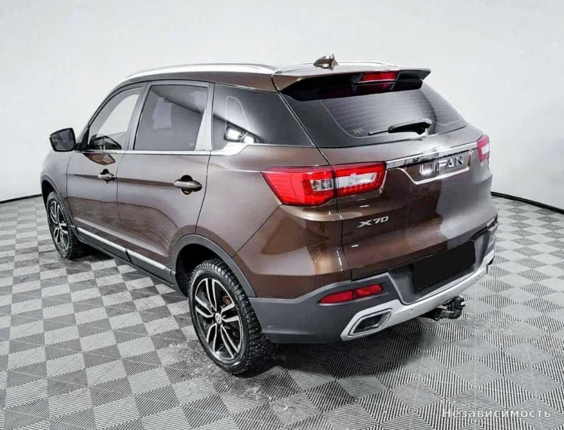 Lifan X70 2018 с пробегом — фото 6