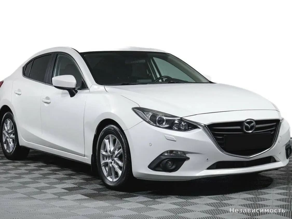 Mazda 3 2016 с пробегом — фото 3