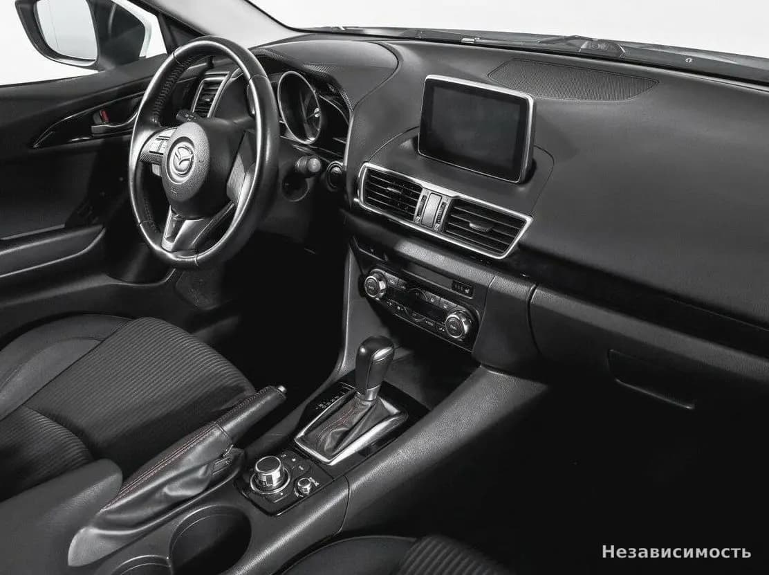 Mazda 3 2016 с пробегом — фото 9