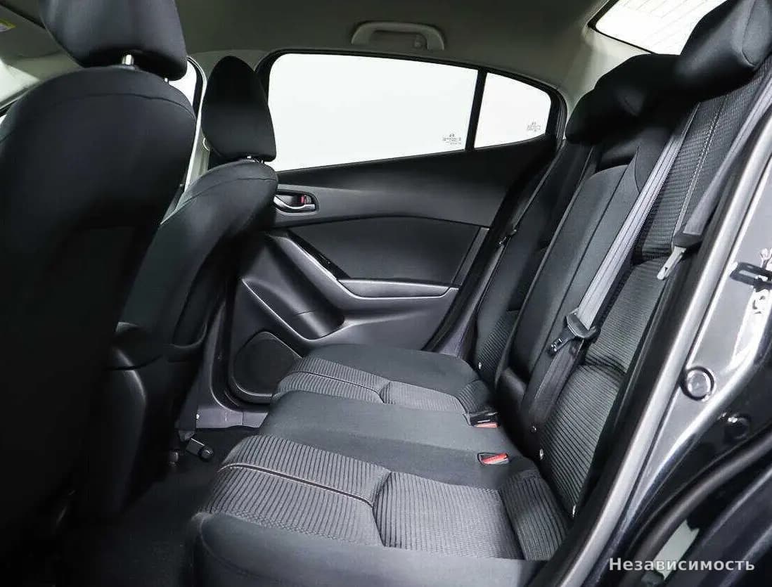 Mazda 3 2017 с пробегом — фото 10