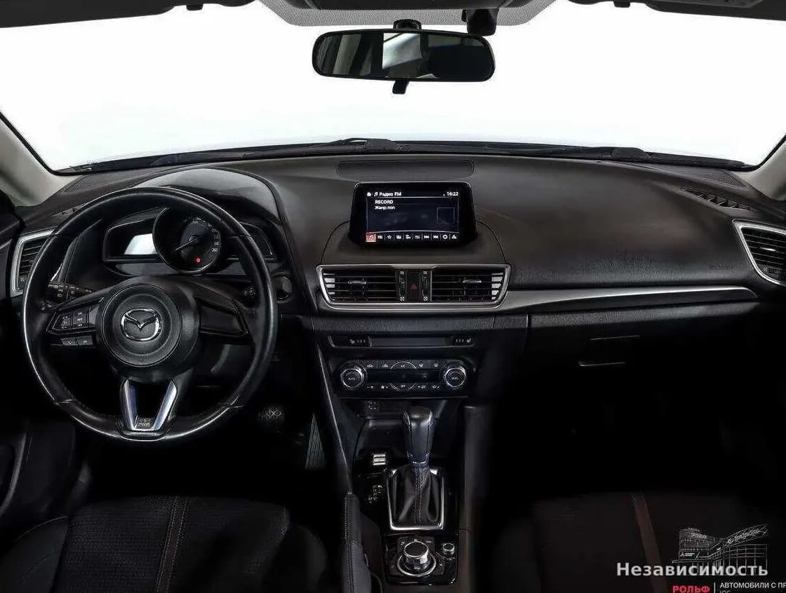 Mazda 3 2017 с пробегом — фото 10
