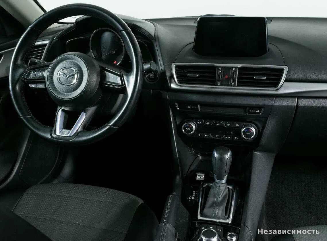 Mazda 3 2018 с пробегом — фото 8
