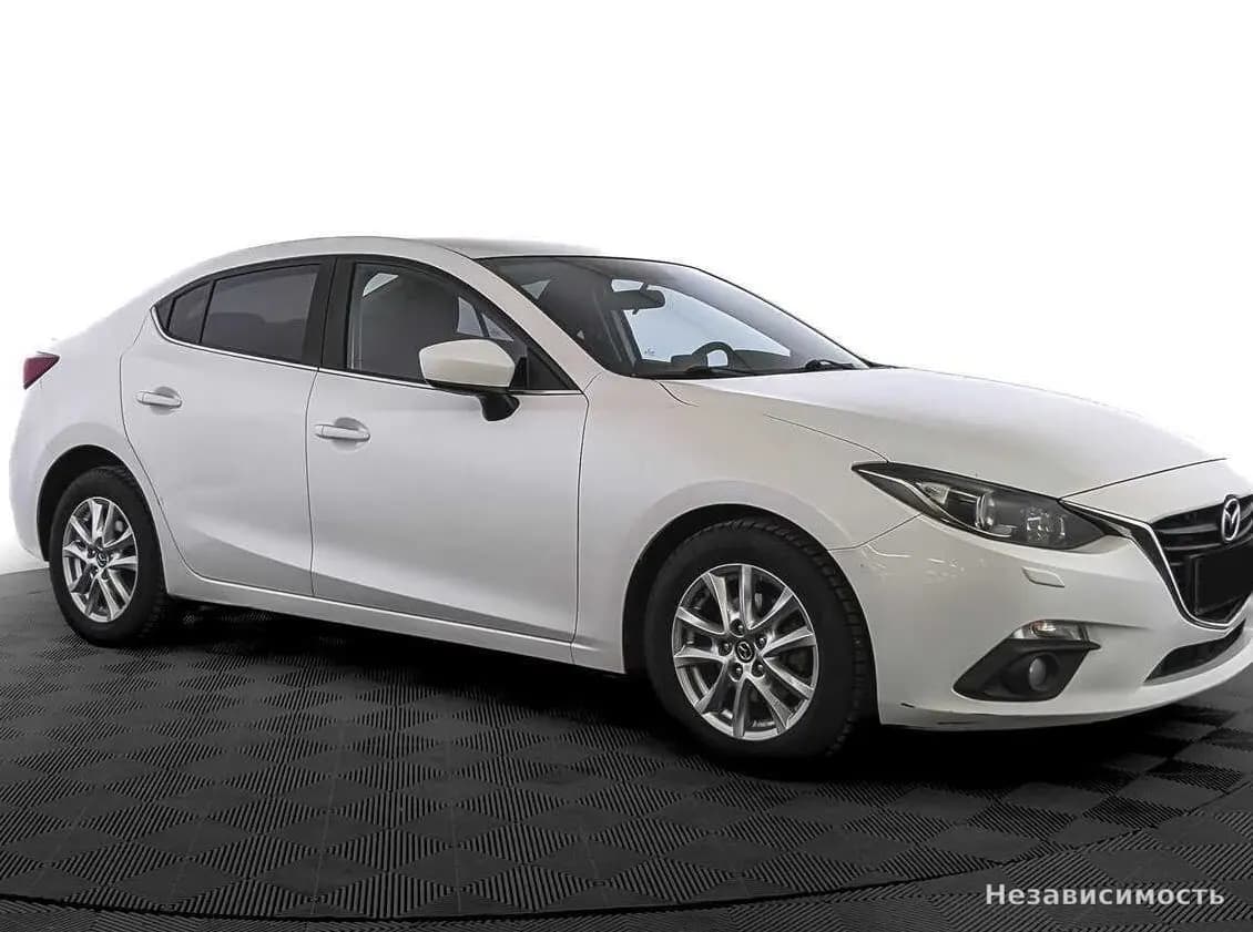 Mazda 3 2015 с пробегом — фото 3