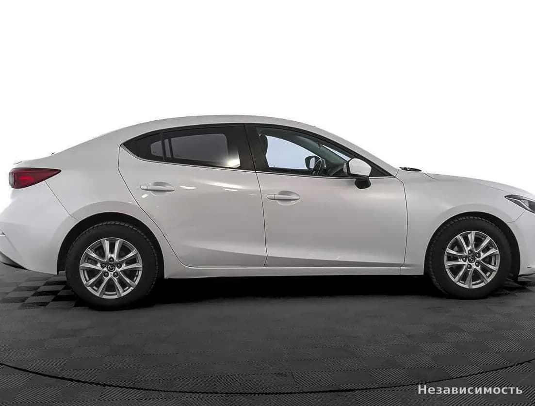 Mazda 3 2015 с пробегом — фото 4