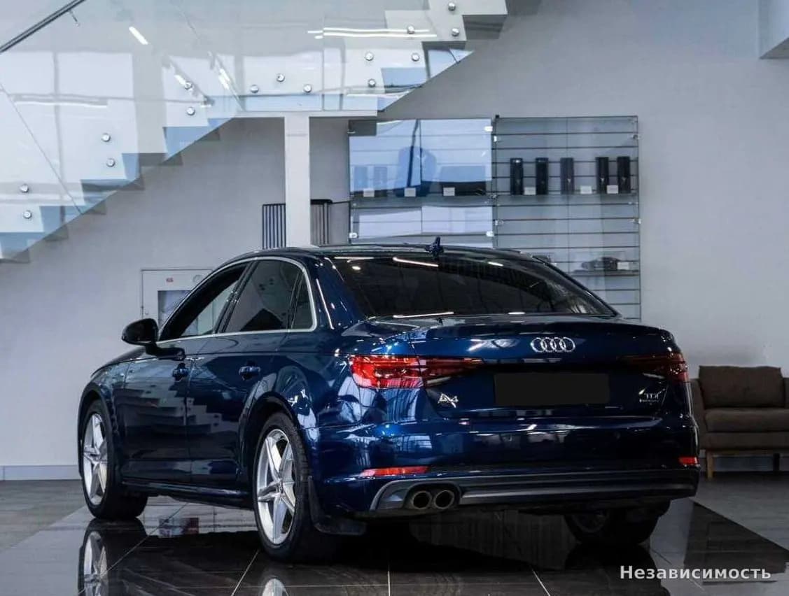 Audi A4 2018 с пробегом — фото 6