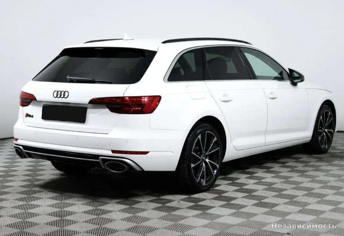 Audi A4 2017 с пробегом — фото 5