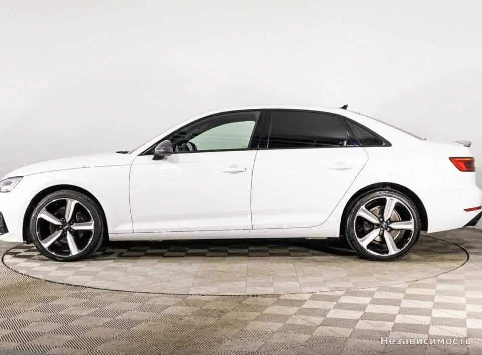 Audi A4 2017 с пробегом — фото 8