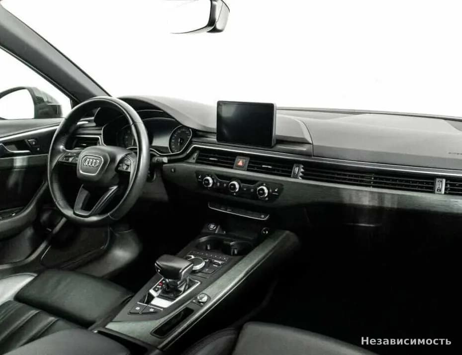 Audi A4 2017 с пробегом — фото 9