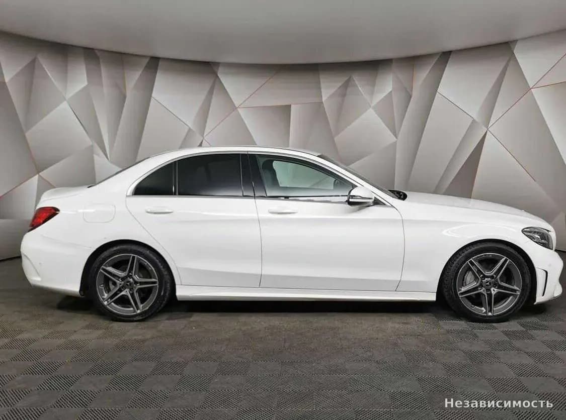 Mercedes-Benz C-Класс 2019 с пробегом — фото 6