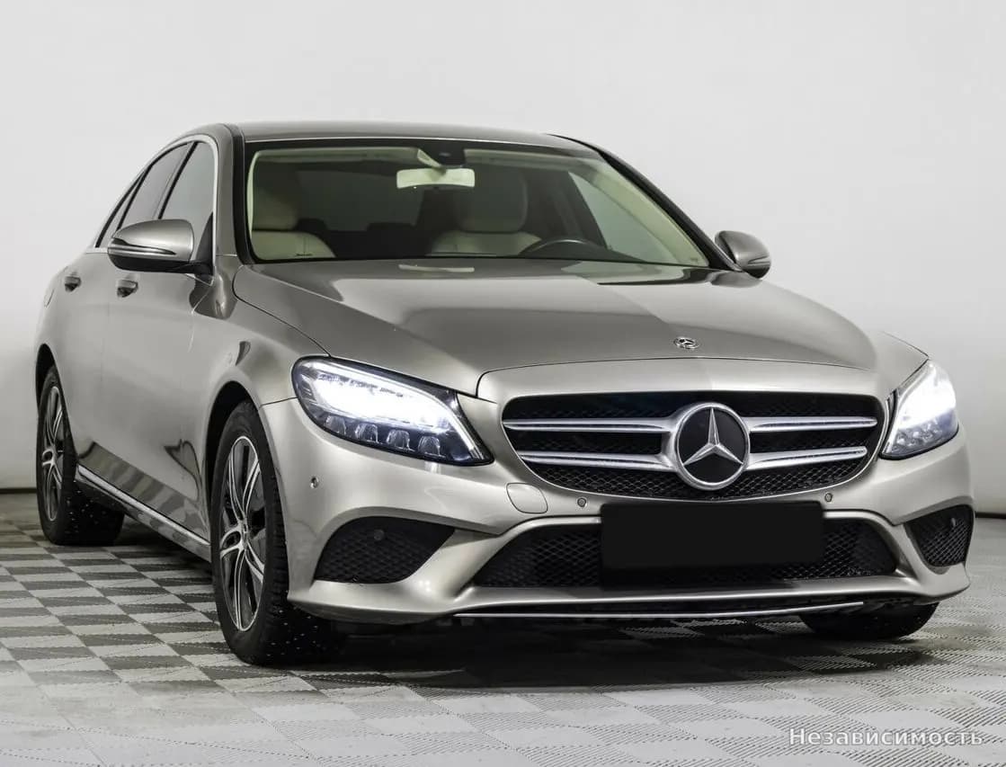 Mercedes-Benz C-Класс 2019 с пробегом — фото 3