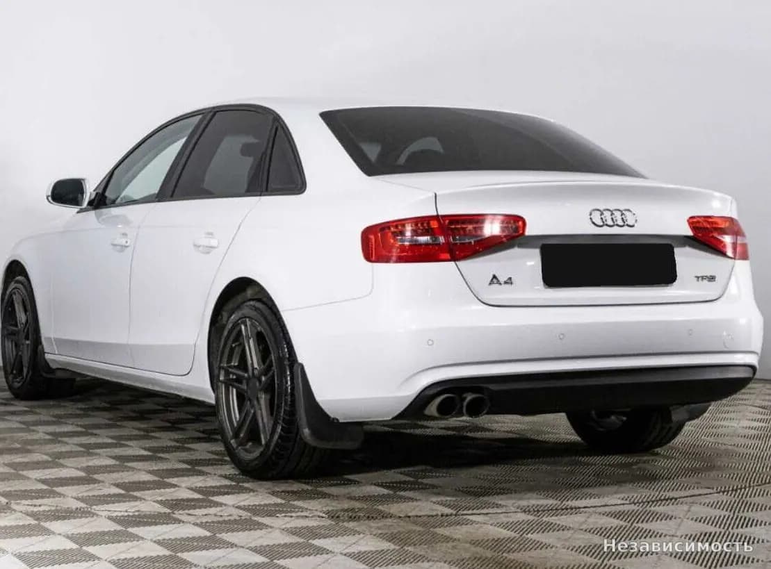 Audi A4 2015 с пробегом — фото 7