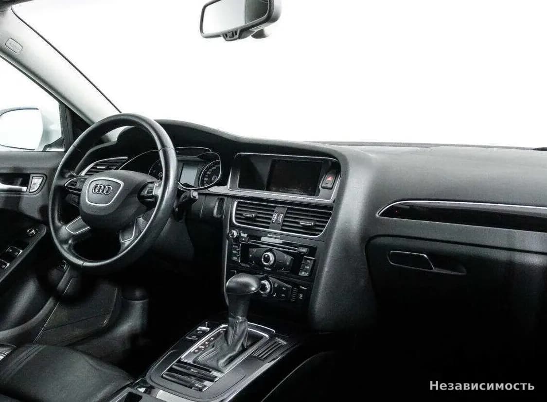 Audi A4 2015 с пробегом — фото 9