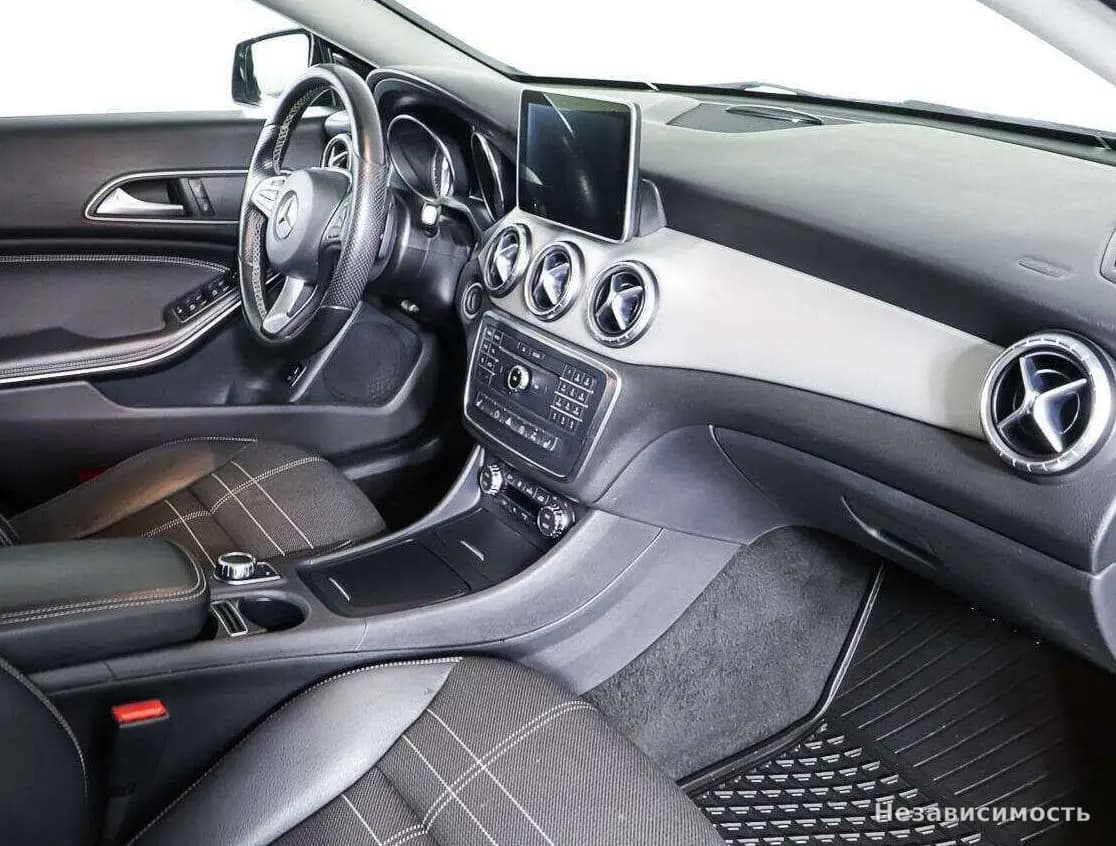 Mercedes-Benz CLA 2015 с пробегом — фото 9
