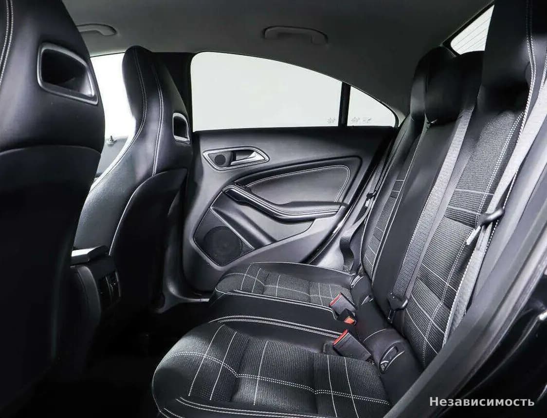 Mercedes-Benz CLA 2015 с пробегом — фото 10