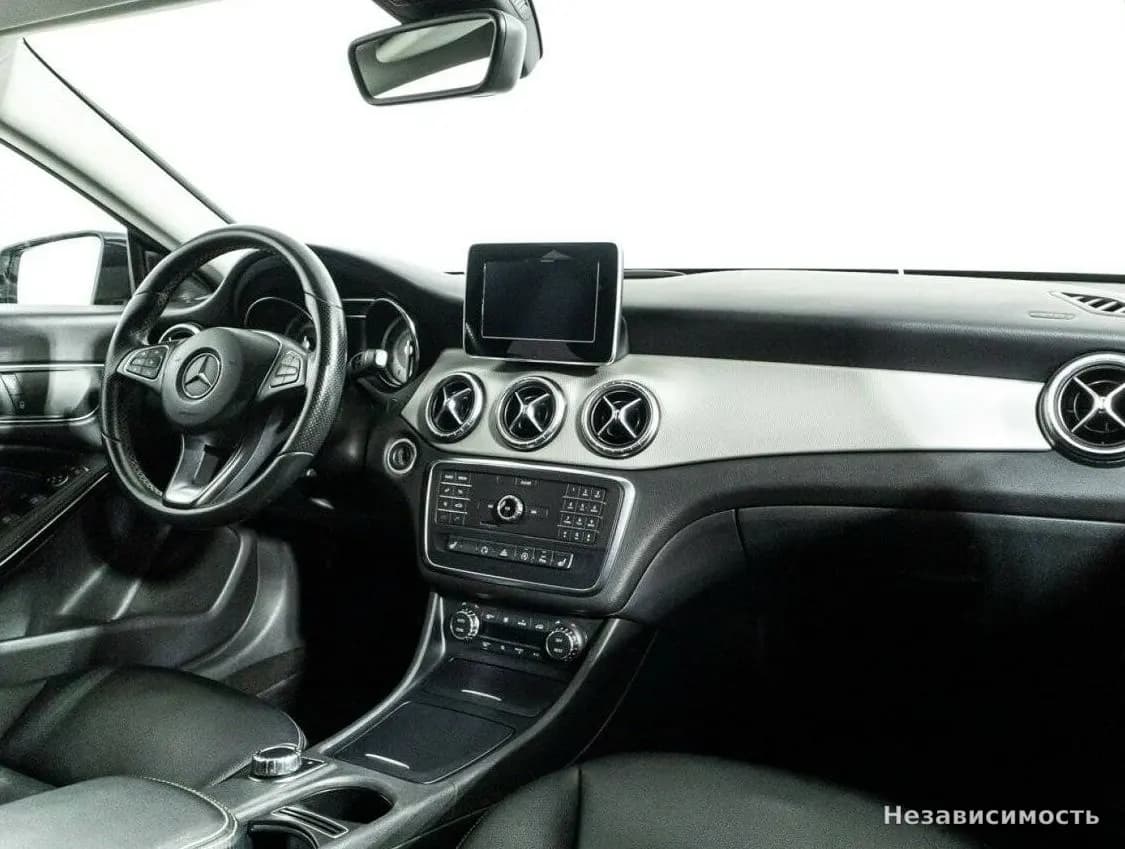 Mercedes-Benz CLA 2015 с пробегом — фото 9