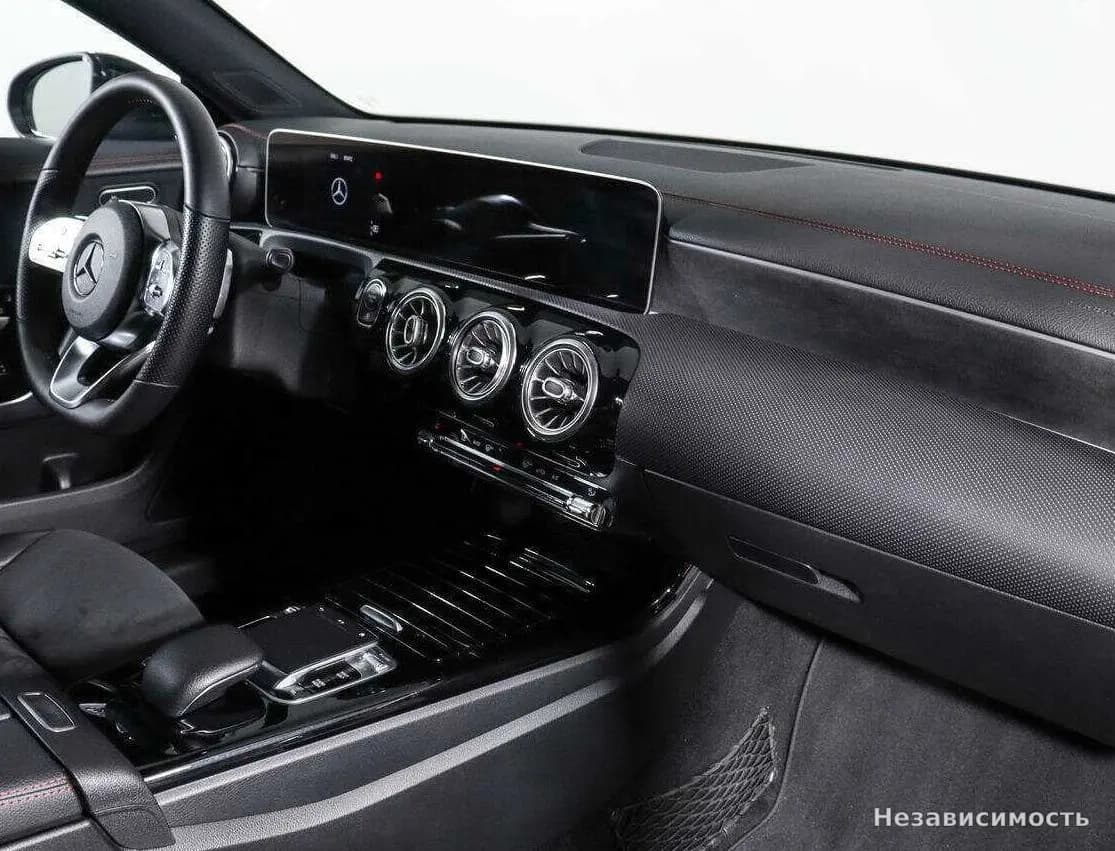 Mercedes-Benz CLA 2019 с пробегом — фото 9