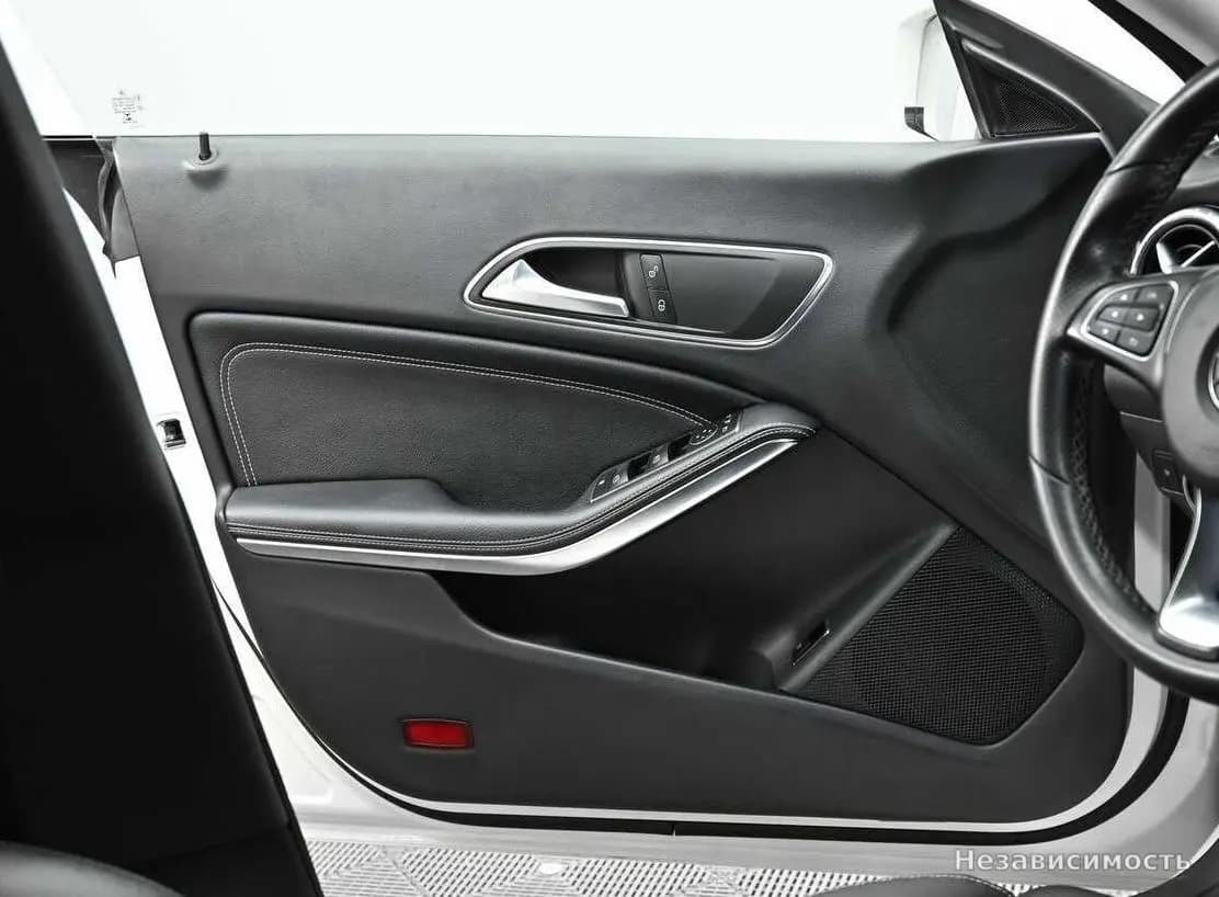 Mercedes-Benz CLA 2017 с пробегом — фото 10