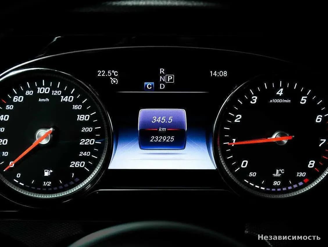 Mercedes-Benz E-Класс 2019 с пробегом — фото 10