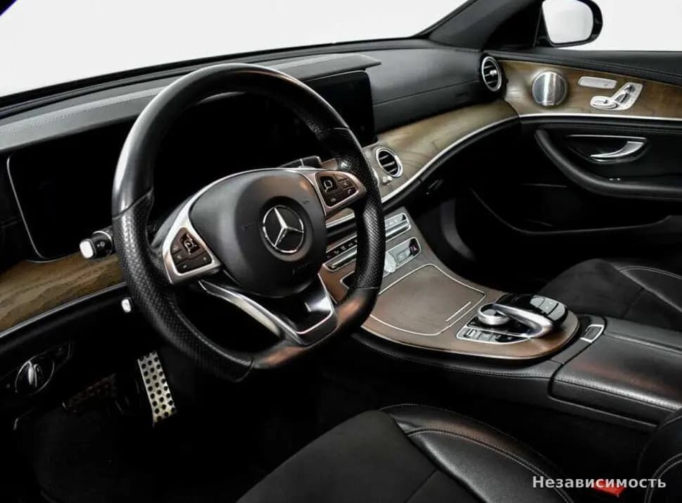 Mercedes-Benz E-Класс 2017 с пробегом — фото 9