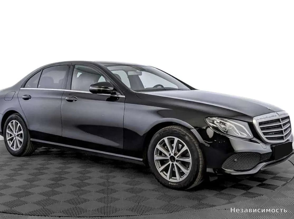 Mercedes-Benz E-Класс 2018 с пробегом — фото 3