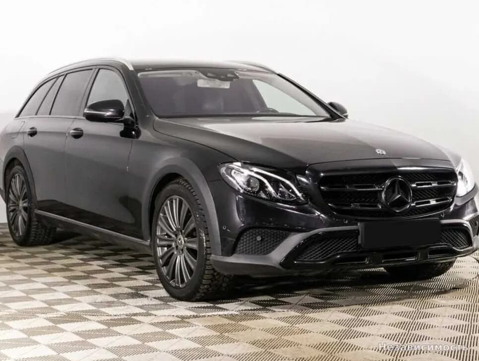 Mercedes-Benz E-Класс 2017 с пробегом — фото 3