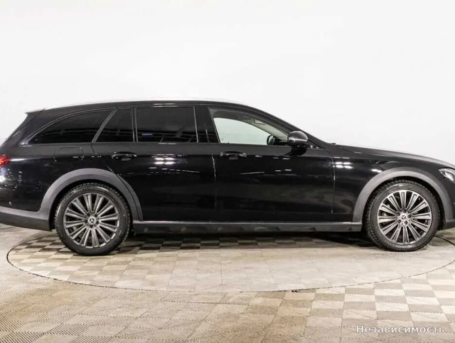 Mercedes-Benz E-Класс 2017 с пробегом — фото 4