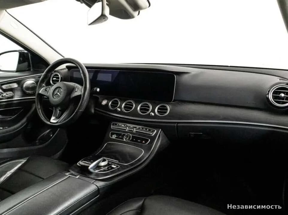 Mercedes-Benz E-Класс 2017 с пробегом — фото 9
