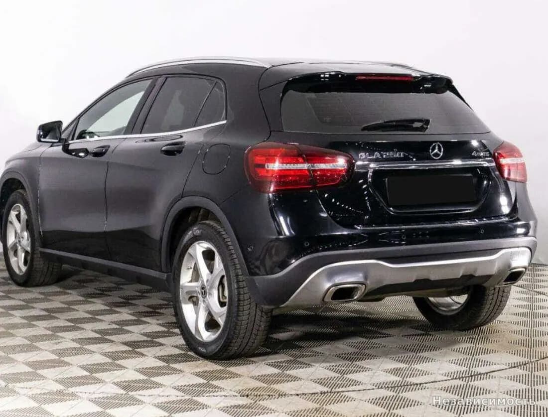 Mercedes-Benz GLA 2018 с пробегом — фото 7