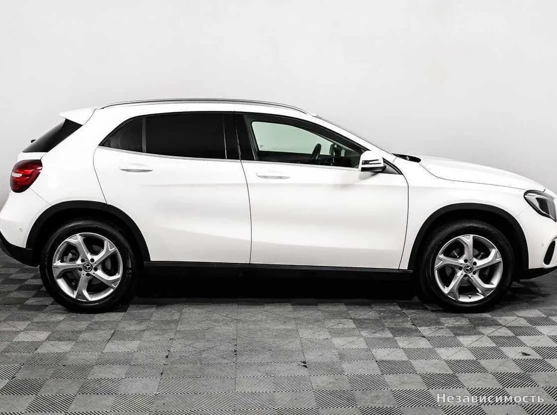 Mercedes-Benz GLA 2018 с пробегом — фото 4